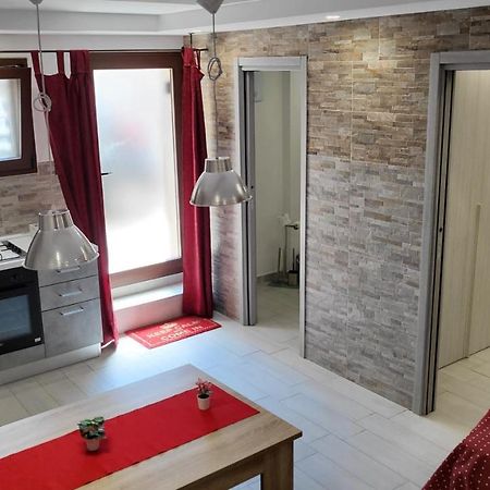 Holithªy Molª Bed and Breakfast Mola di Bari Exteriör bild
